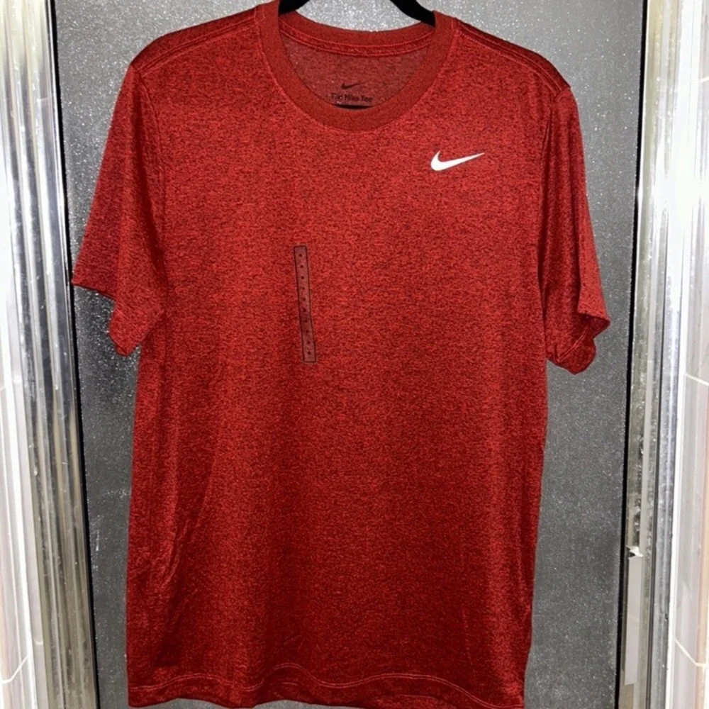 🟪Firm Price🟪 Nike short sleeve tee